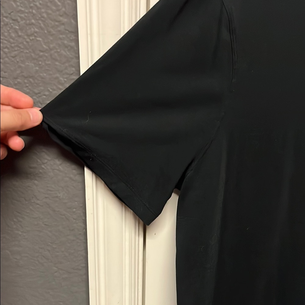 lululemon athletica Black Polo Shirt - Picture 2 of 4